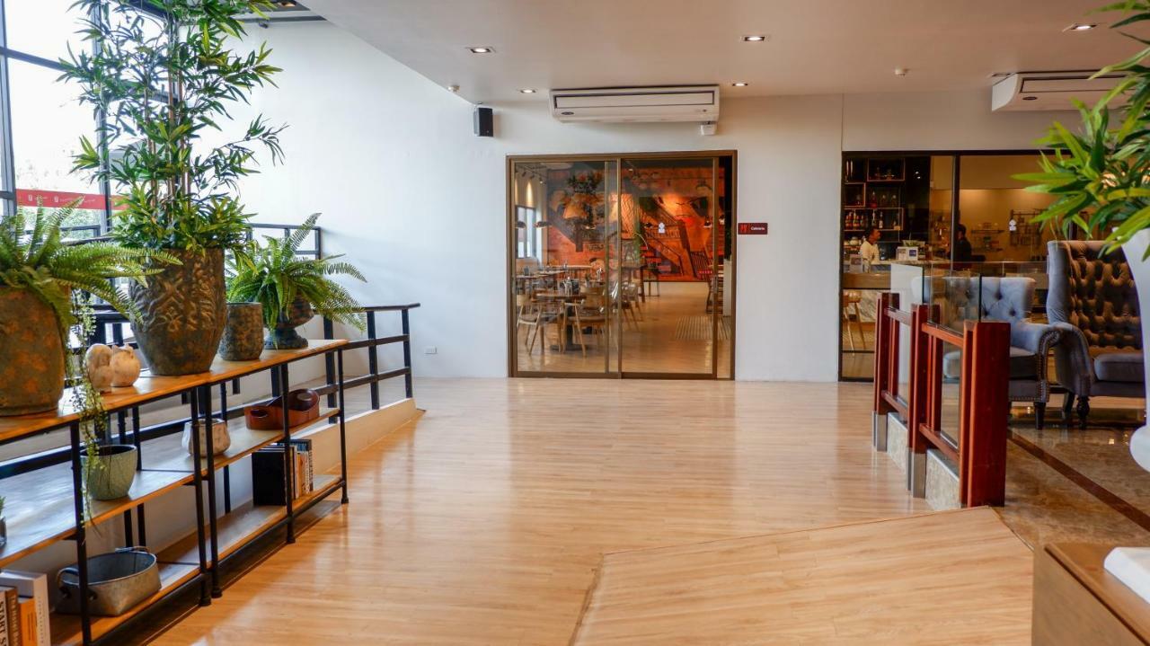 Surestay By Best Western Iconic Suvarnabhumi Bang Bo Extérieur photo